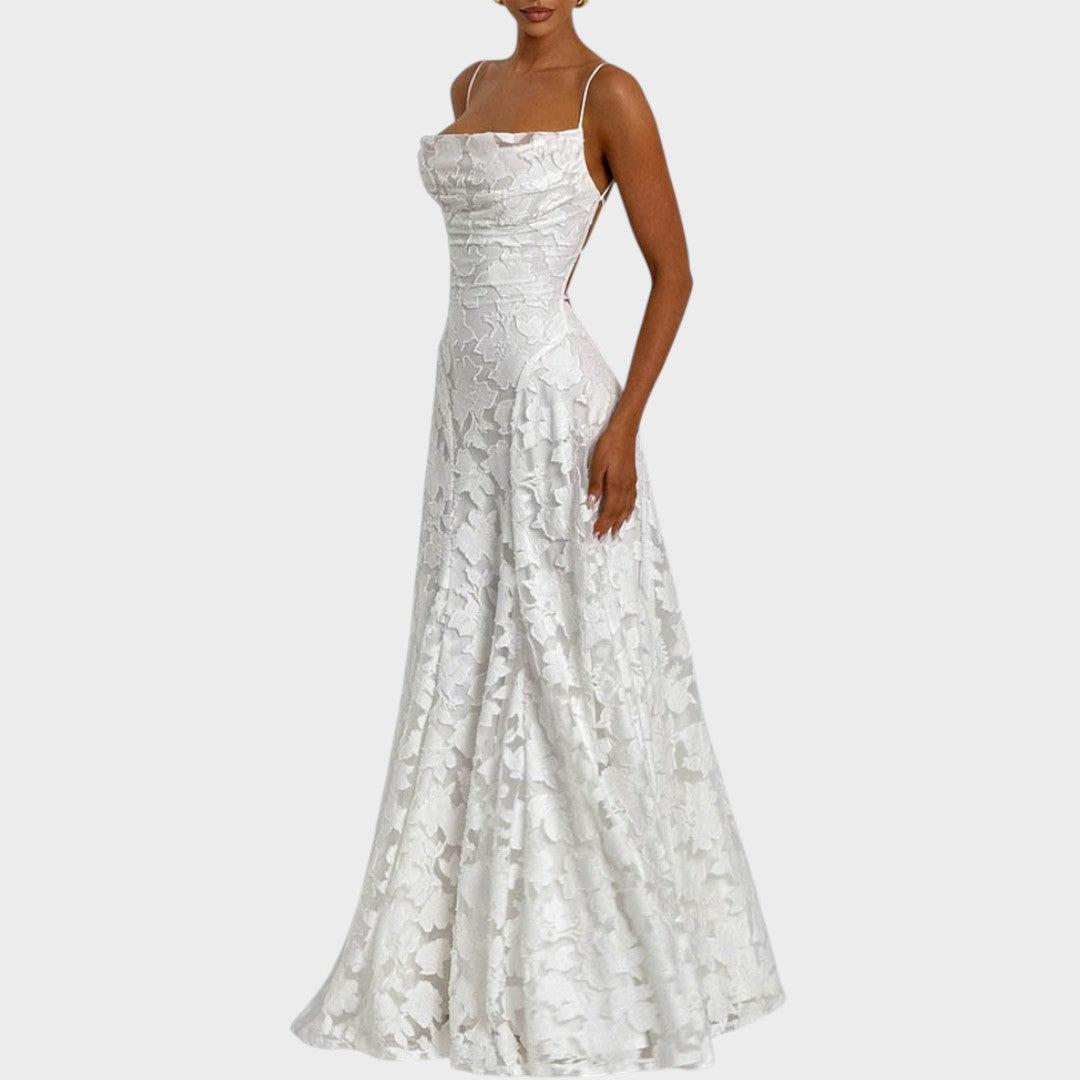 Larissa | Hosszú Csipkeruha, Elegáns