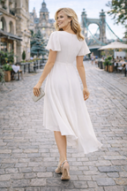 Laura – Elegáns Nyári Ruha