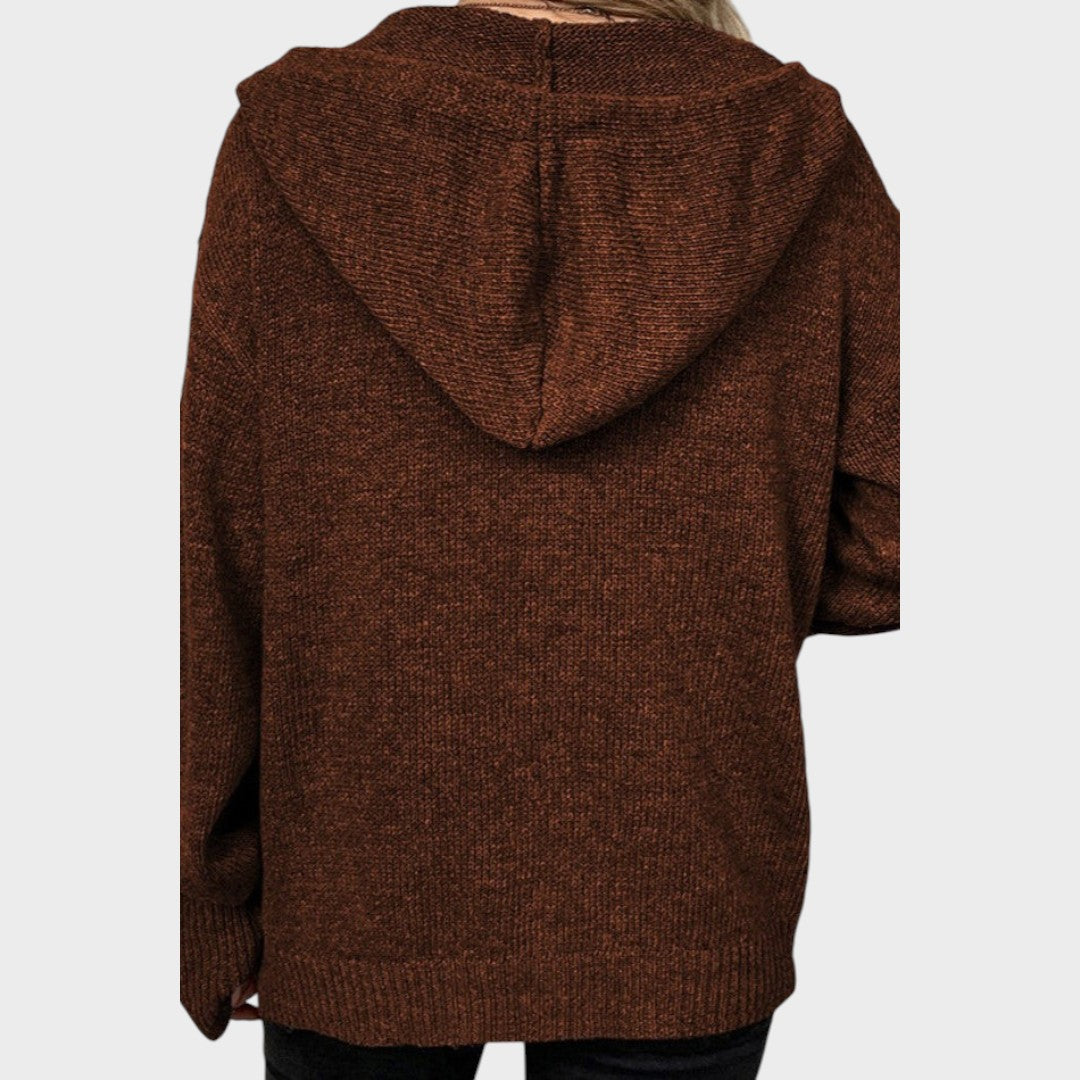 Amélia cardigan din tricot moale cu glugă prezentare outfit
