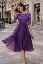 Lea – Elegáns Csipkés Midi Ruha