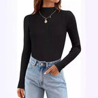 Tricou basic din material tricotat  elegant și versatil detaliu material