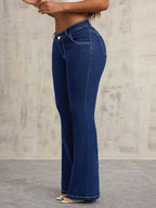 jeans evazați cu buzunare