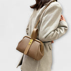 geantă de mână sau crossbody damă Angie vedere frontală