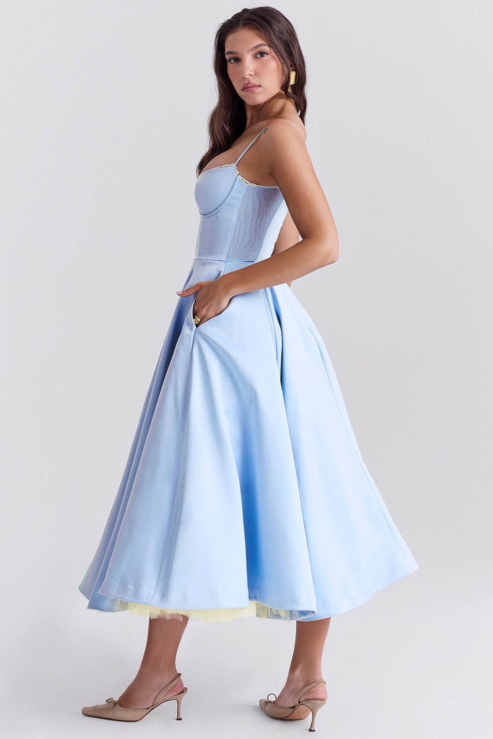 Arestina | Divatos tüll ruha