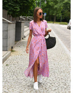Julia – Elegáns V-nyakú Ruha