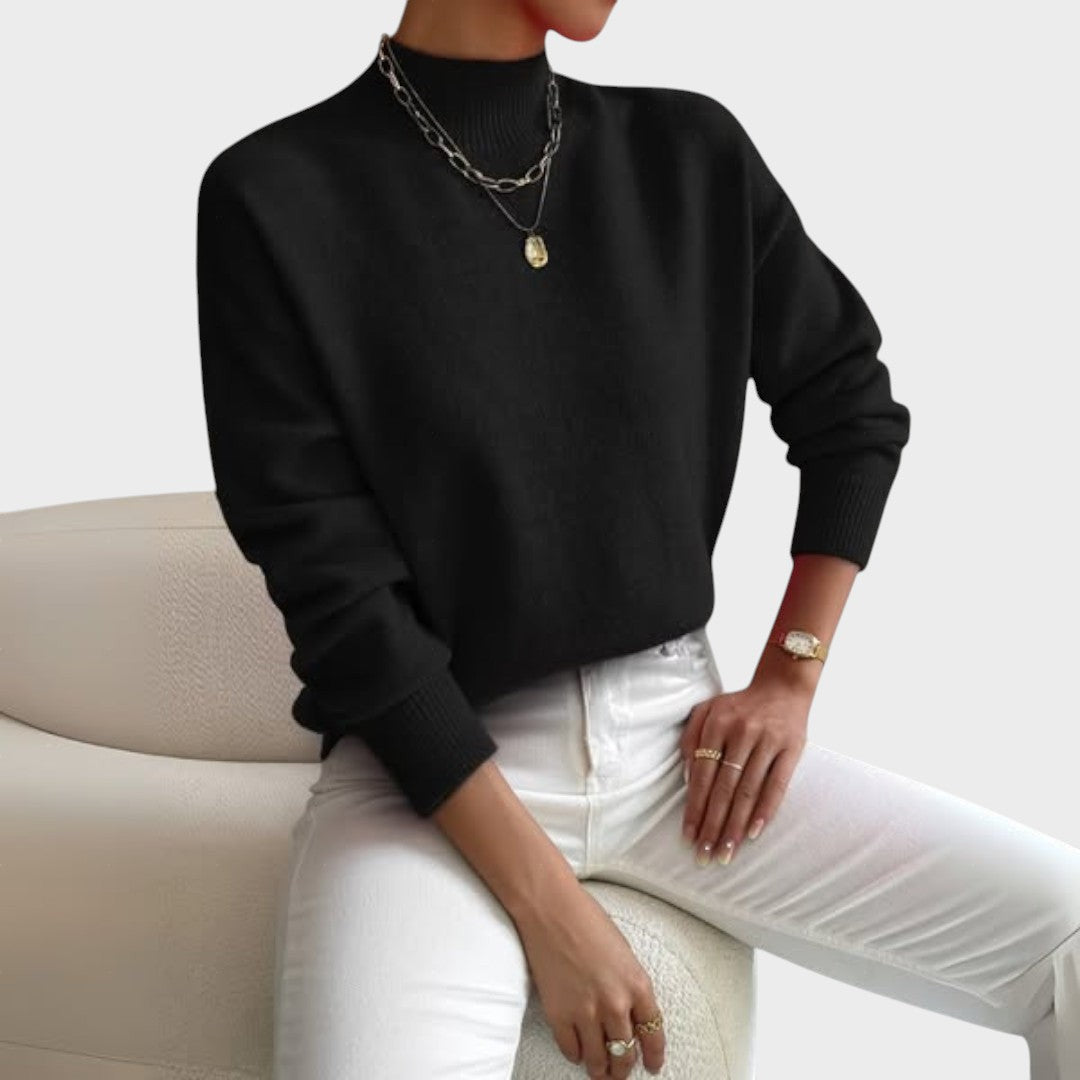 pulover basic din tricot Beatriz purtat casual